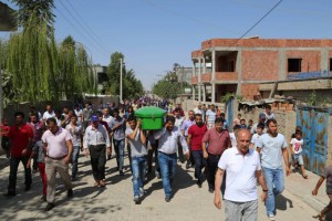 ŞIRNEX - Beerdigung von Cebbar Acar | Foto: DIHA