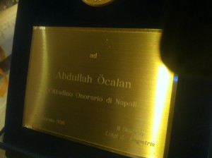Abdullah Öcalan, Ehrenbürger von Neapel | Foto: ANF