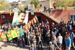 Amara - Am Geburtsort von Abdullah Öcalan wurde sein Geburtstag gefeiert und für seine Freilassung demonstriert | Foto: DIHA