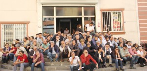Türkei: Kein Tag ohne Überfälle auf kurdische Politiker*innen, kein Tag ohne massenhafte Verhaftungen